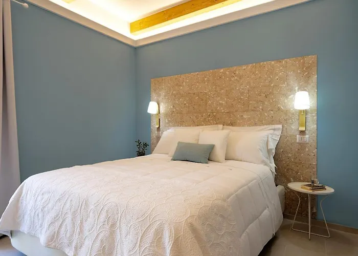 Maison d'hôtes La Via And Terrace Olbia