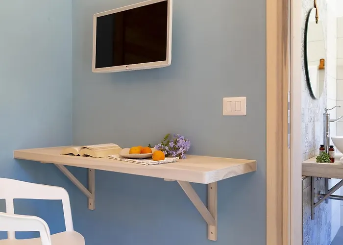 La Via And Terrace Maison d'hôtes 3*